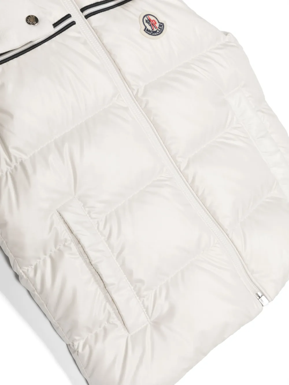  Moncler Enfant Logo-patch Padded Gilet - White 