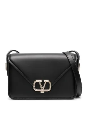 Valentino Garavani Vロゴ シグネチャー ショルダーバッグ | ブラック