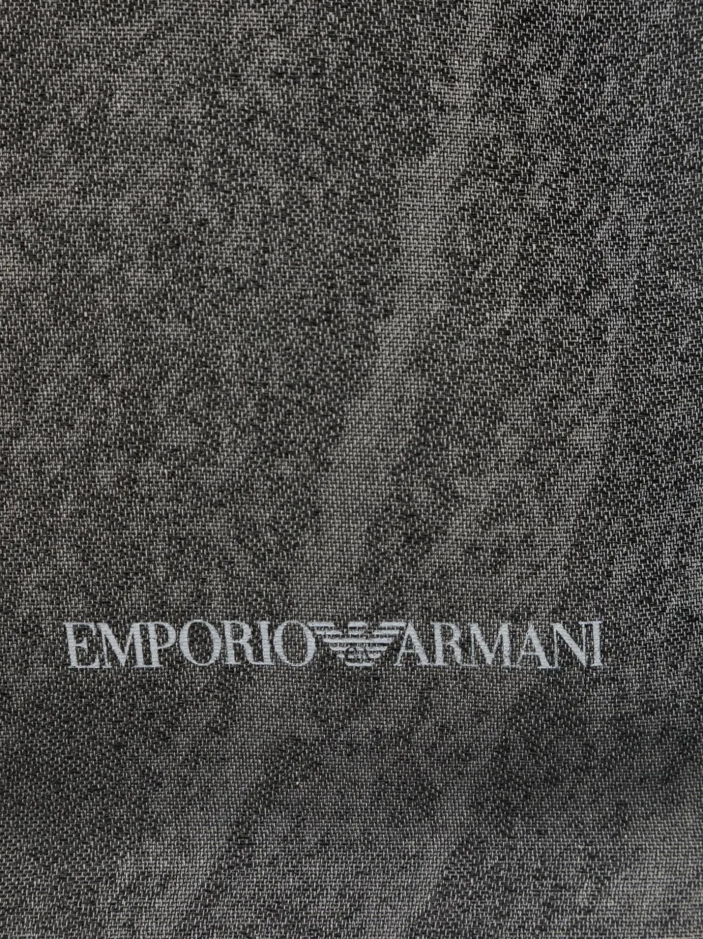 Emporio Armani logo-embroidered jacquard scarf - Grijs
