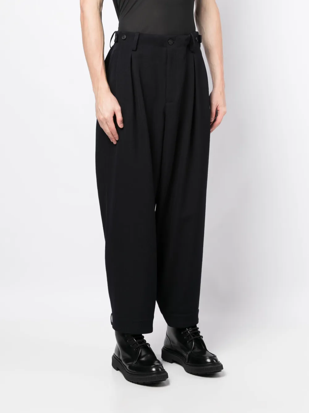 Shop Yohji Yamamoto Tab-detail Wool Trousers In Blue