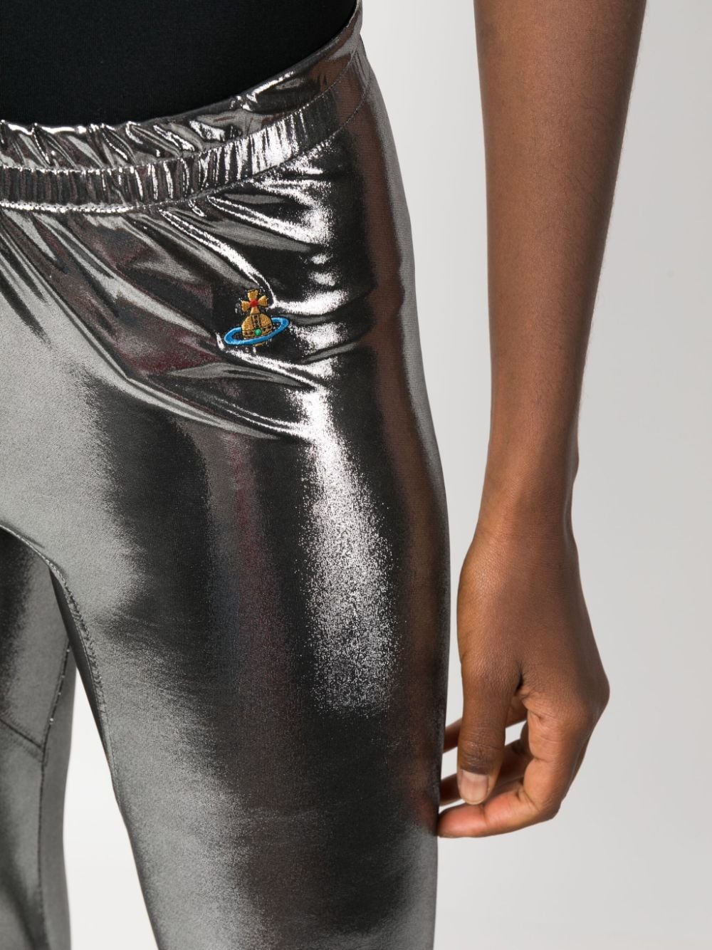 Shop Vivienne Westwood Metallic-effect Leggings In Silver
