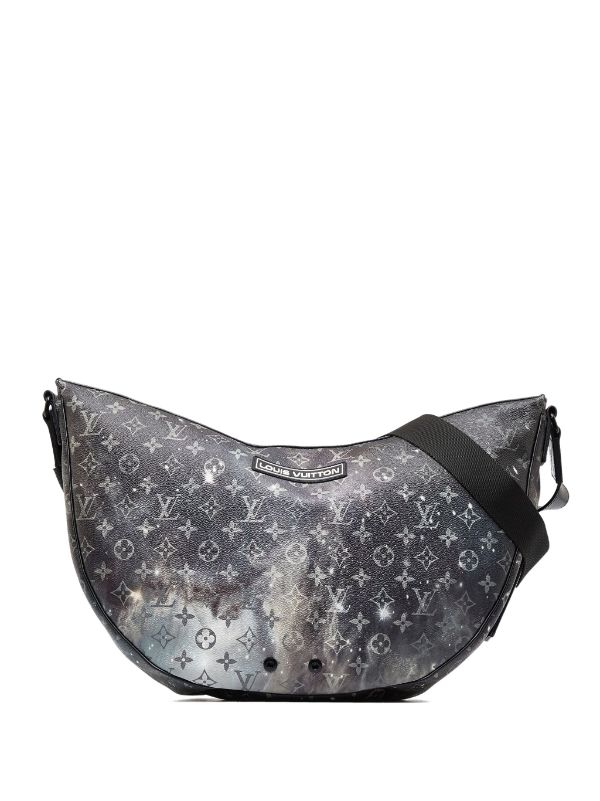 Louis Vuitton 2018 Pre-owned Alpha Crossbody Bag - Grey