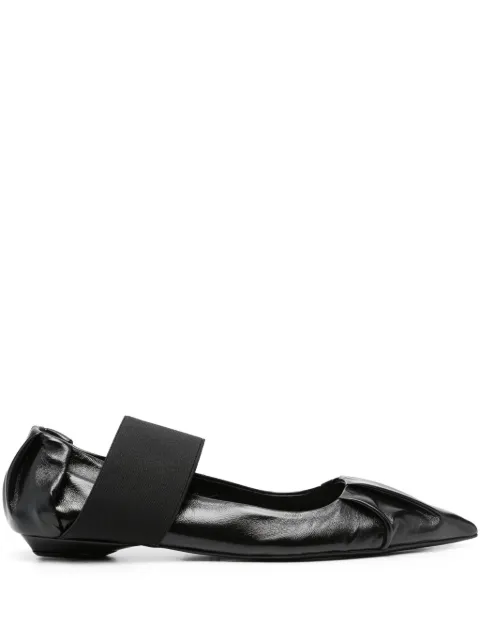Bruno Frisoni flats con puntera en punta