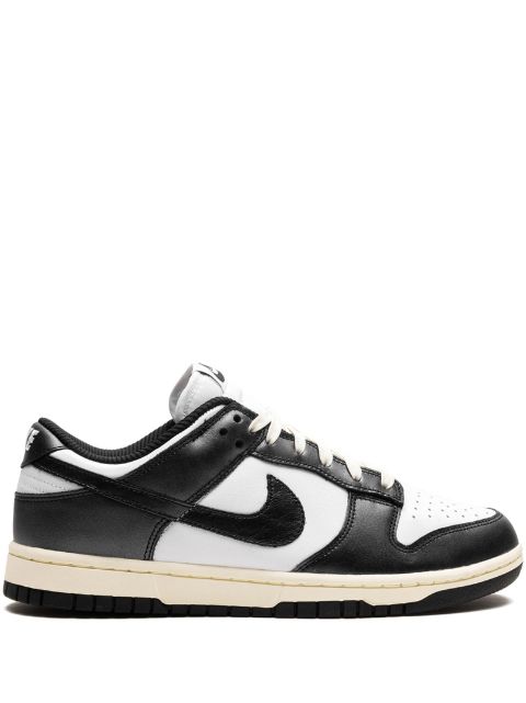 Nike Dunk Low Vintage "Panda" sneakers WOMEN