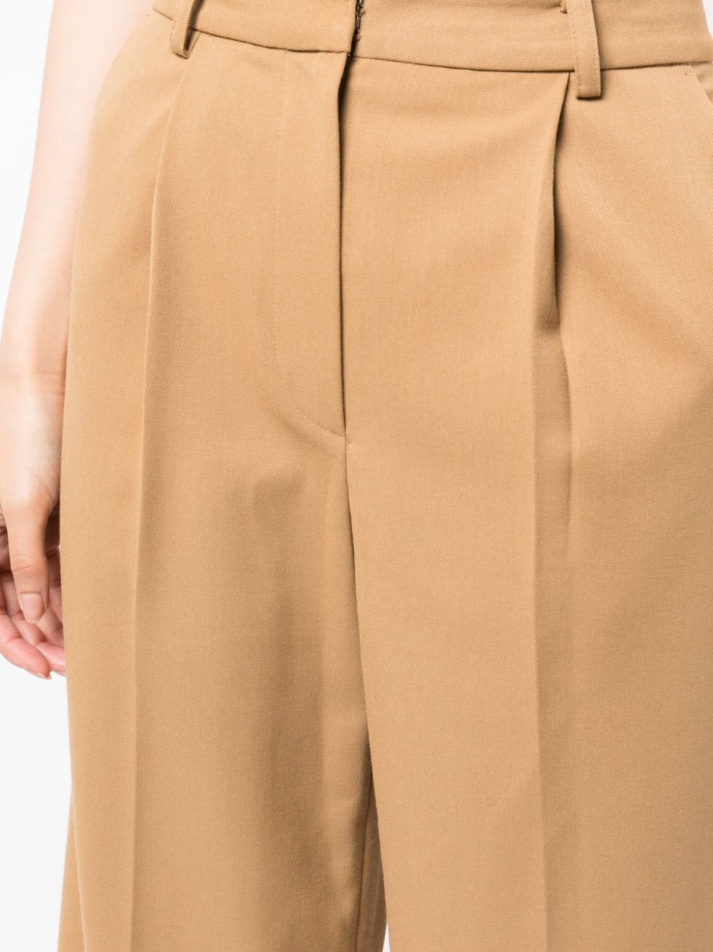 Shop Studio Tomboy Pleat-detailing Cropped Trousers In Brown