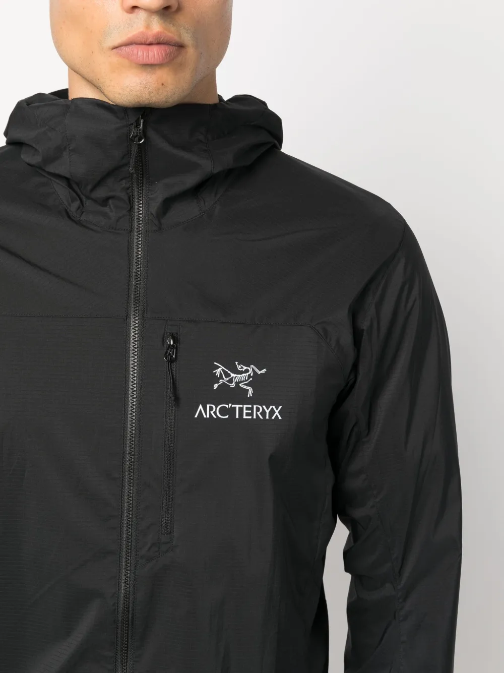 Arc'teryx Squamisgh jack met capuchon Zwart