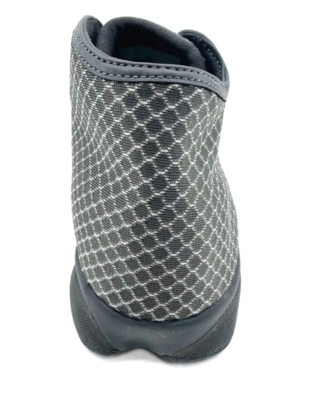 Jordan Horizon Patterned Sneakers In Gray