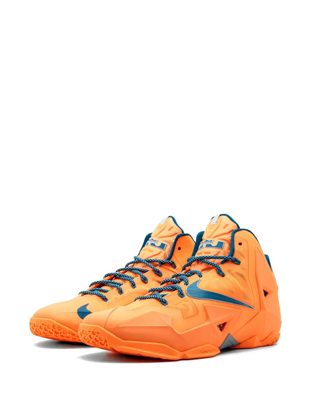 Nike LeBron 11 sneakers Oranje