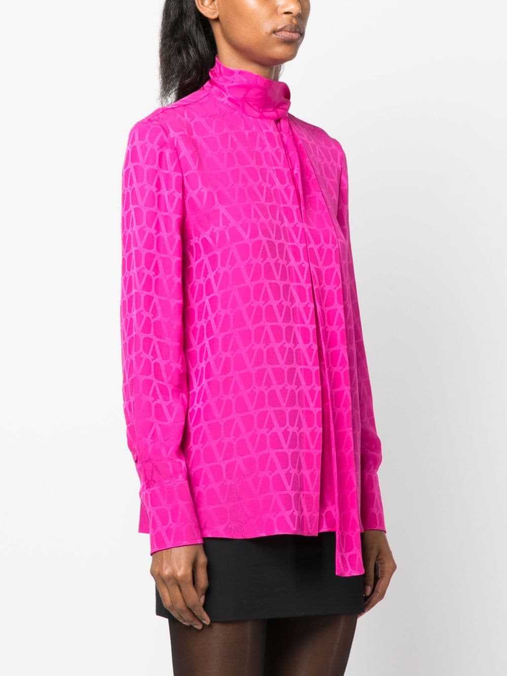 Shop Valentino Toile Iconographe Silk-jacquard Blouse In Pink