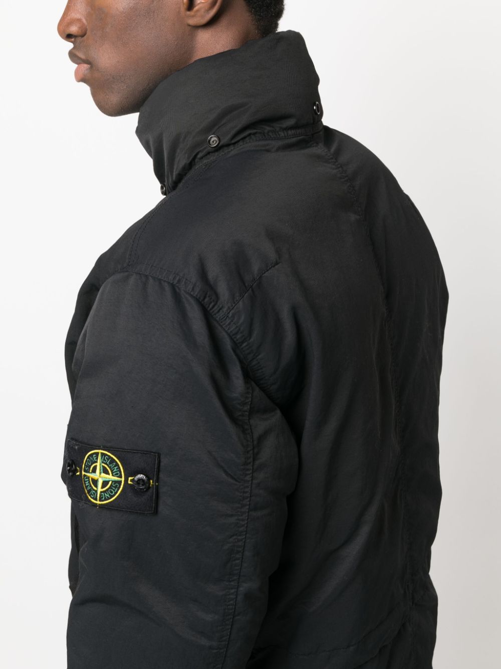 長期納期 stone island コンパスロゴ フーデットジャケット パーカー 