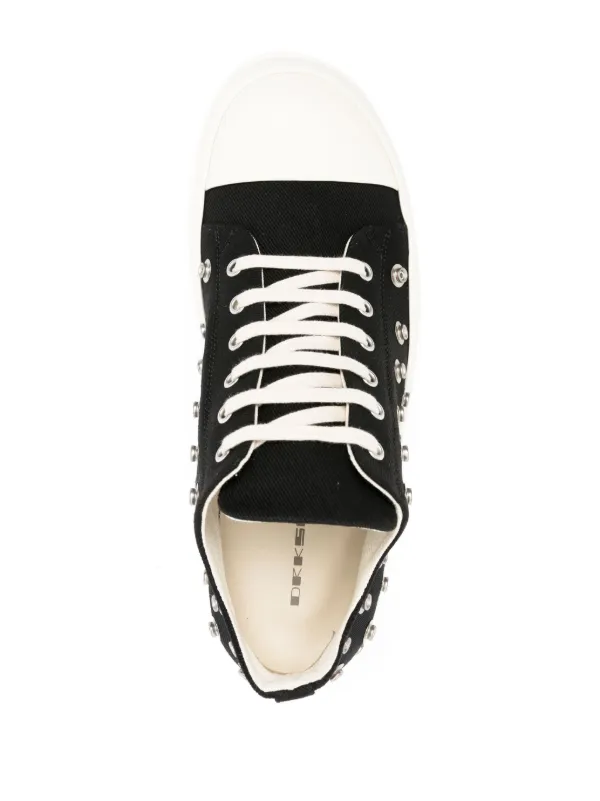 eyelet lace up sneakers