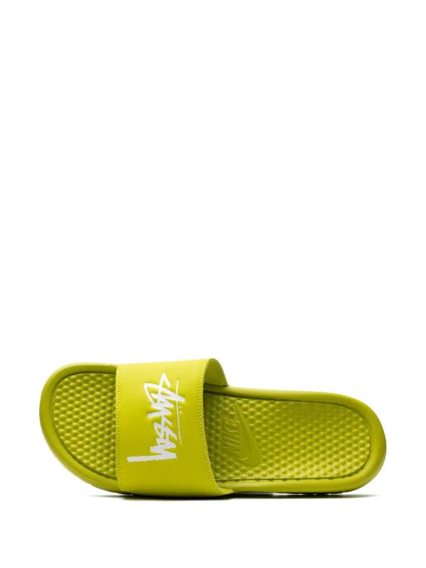 予約販売STUSSY / NIKE BENASSI SLIDES (STONE) サンダル