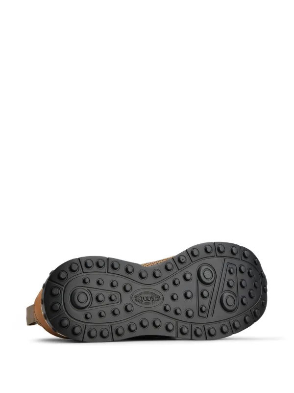 美しくなじむ【TOD'S】ロゴ ニットスニーカー Tod's ロゴアップリケ ニットスニーカー | ブラウン | FARFETCH JP