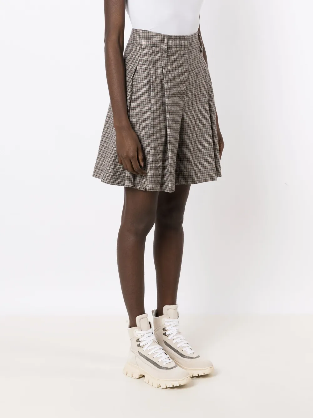 Brunello Cucinelli Check-print Pleated Shorts In Gray