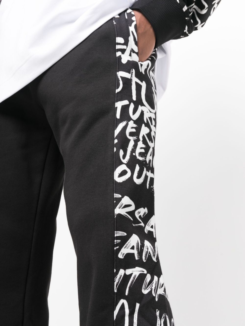 Shop Versace Jeans Couture Stripe-detail Drawstring Track Pants In Schwarz