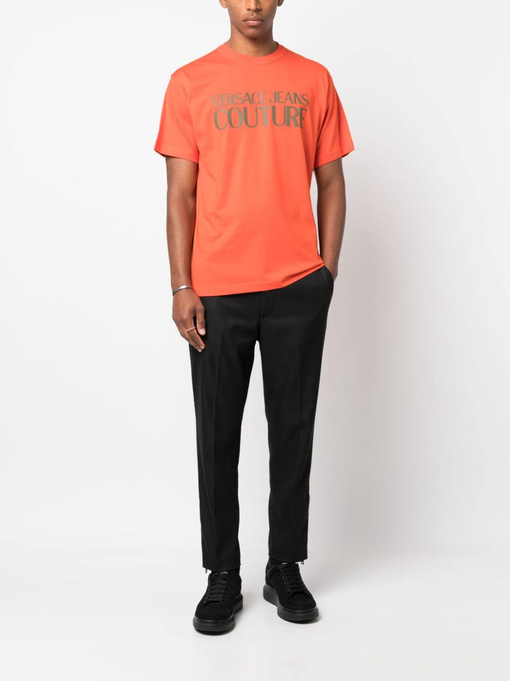 Versace Jeans Couture flocked-logo crew-neck T-shirt - Oranje