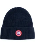 Canada Goose Artic Disc ribbed beanie - Blue