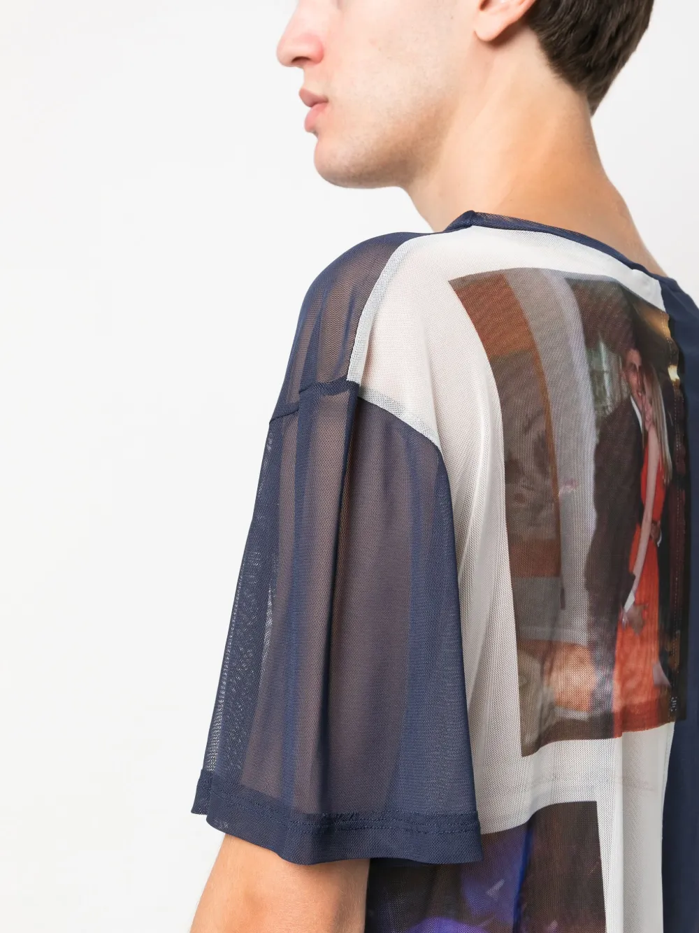 【関税込み】Eckhaus Latta ブルー Prom Tシャツ Eckhaus Latta Prom semi-sheer t-shirt | Blue | FARFETCH GE
