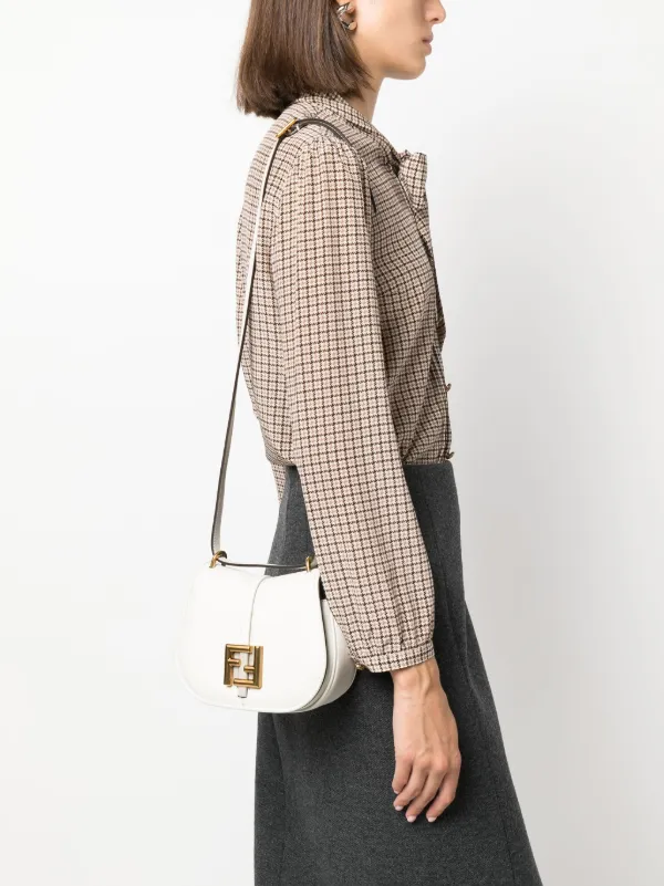 ショルダーバッグ・ポシェット FENDI White Leather Mini C Mon Crossbody Bag FENDI Small C'Mon Leather Crossbody Bag | White | FARFETCH