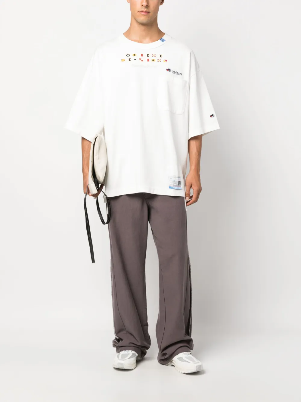 Maison Mihara Yasuhiro logo-embroidered cotton T-shirt - Wit