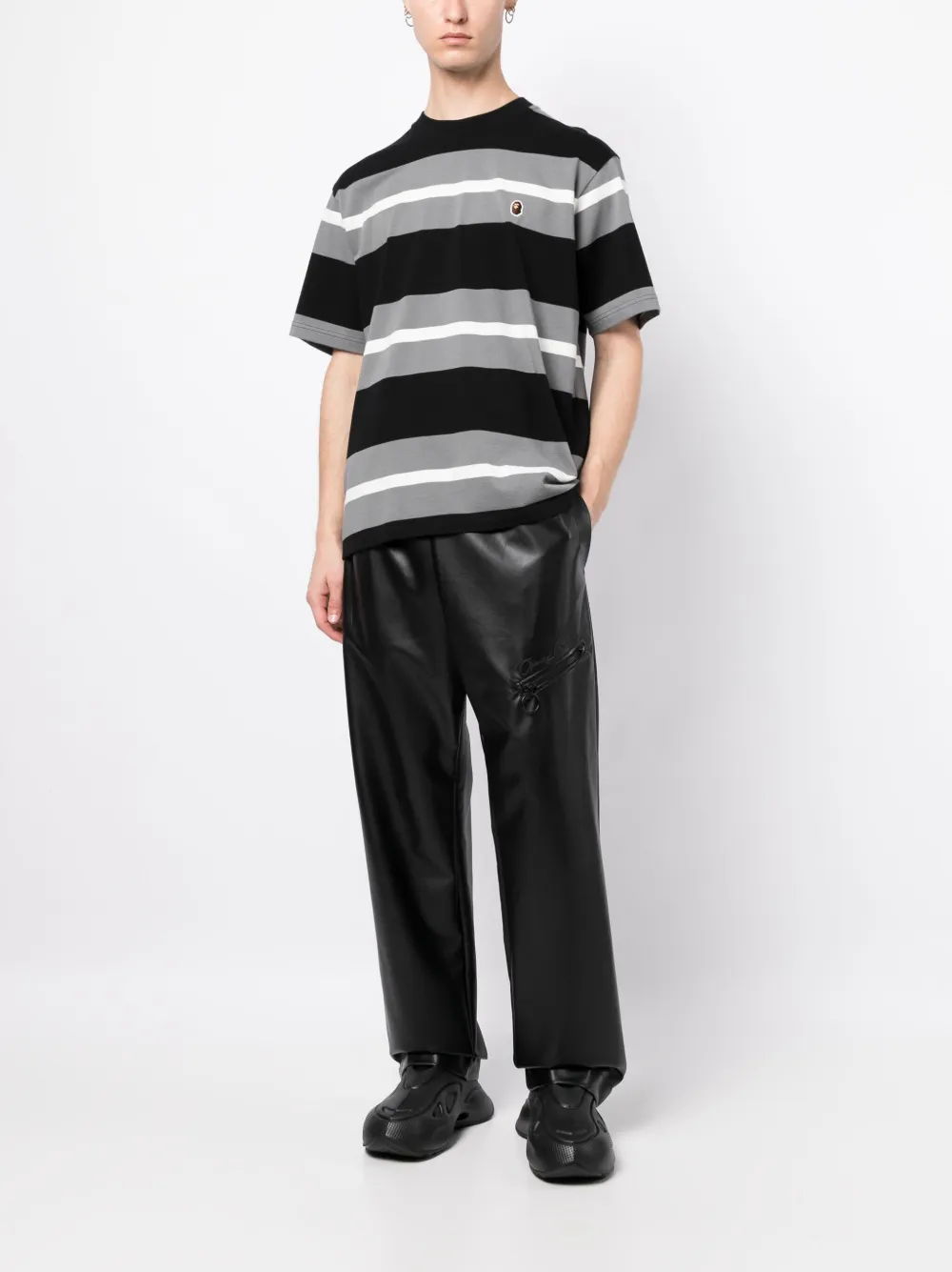 A BATHING APE® T-shirt met logopatch - Zwart