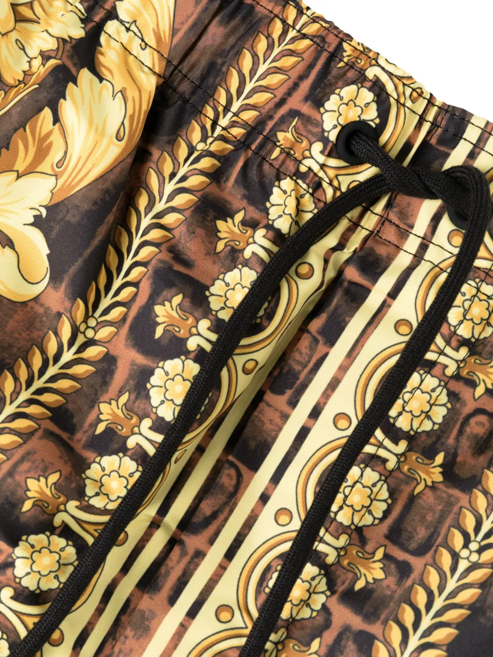 Cheap Versace Baroccodile-print swim shorts Men