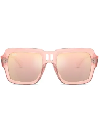 Ray-Ban