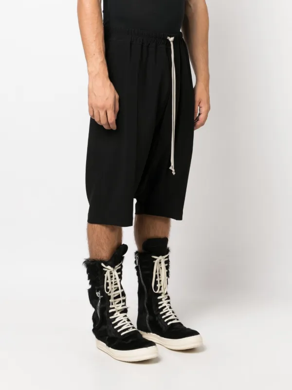 パンツ Rick Owens LUXOR 23FW Drop-Crotch shorts 21236279_51287378_600.jpg