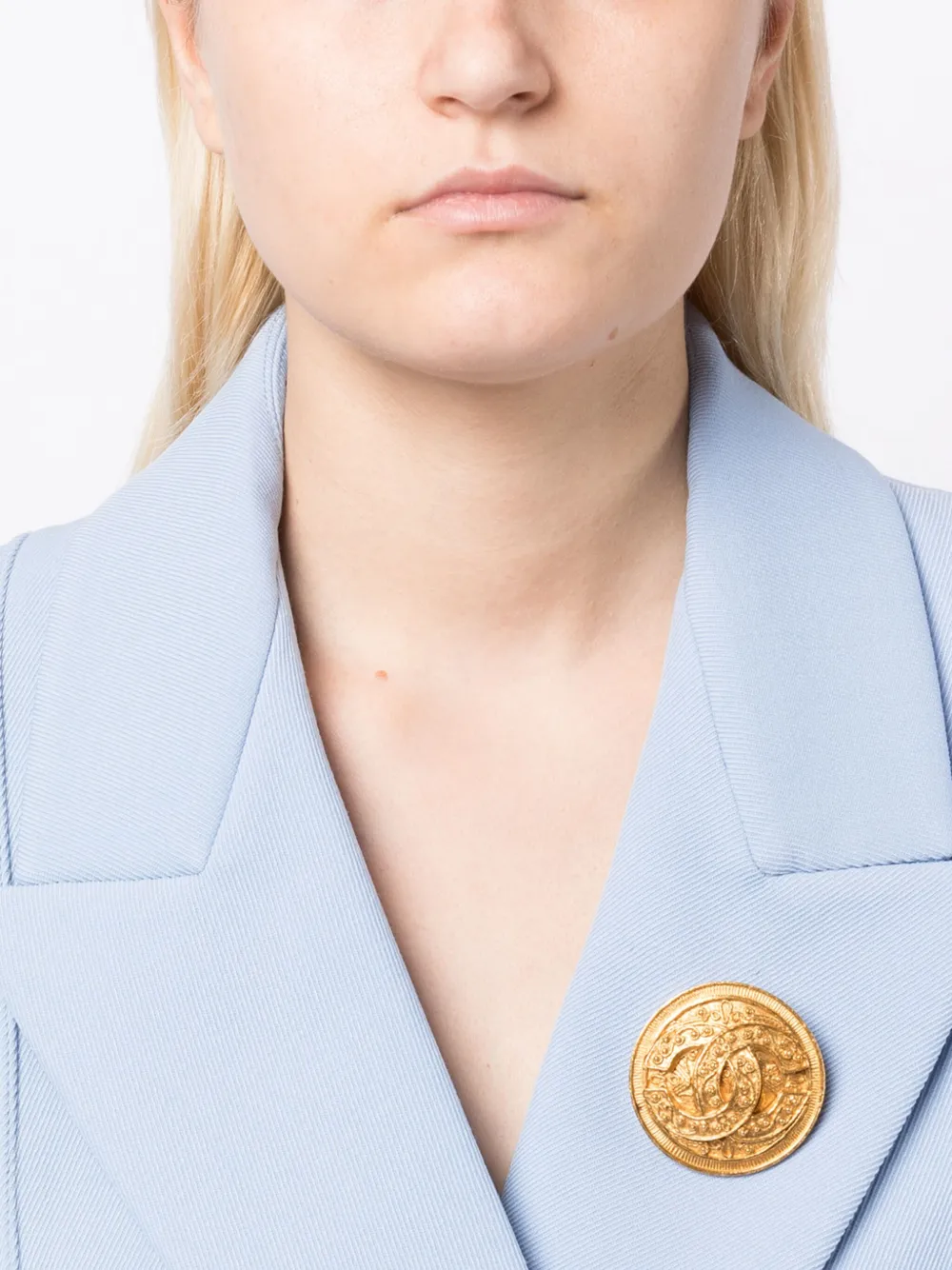 CHANEL Pre-Owned 1994 broche met CC medaillon - Goud