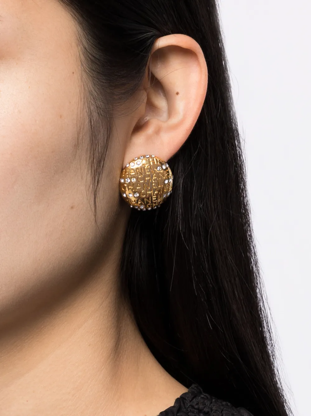 CHANEL Pre-Owned 1971-1980 oorclips verfraaid met stras - Goud