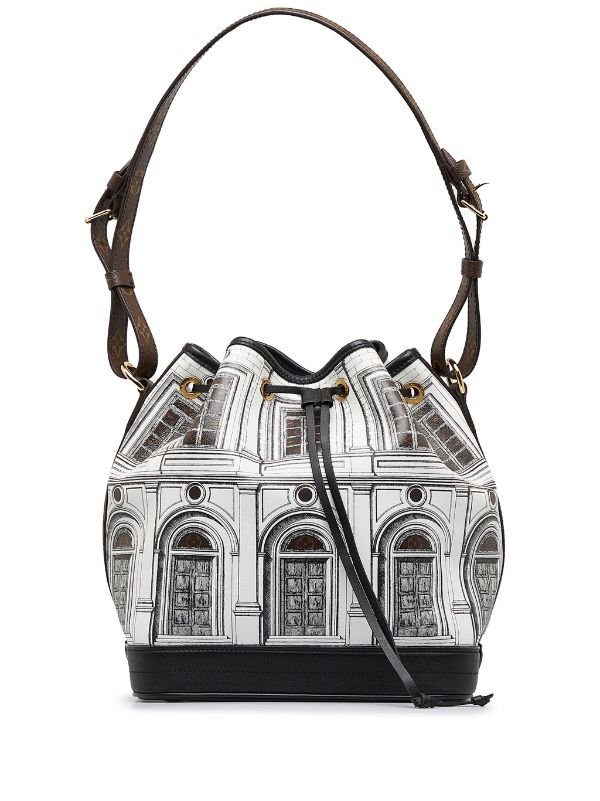 Louis Vuitton x Fornasetti pre-owned Noé MM Architettura Bucket Bag -  Farfetch