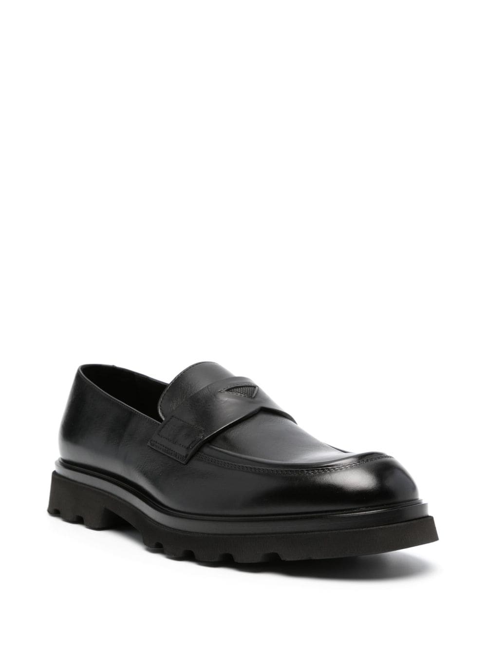 Shop Doucal's Round-toe Leather Loafers In Schwarz