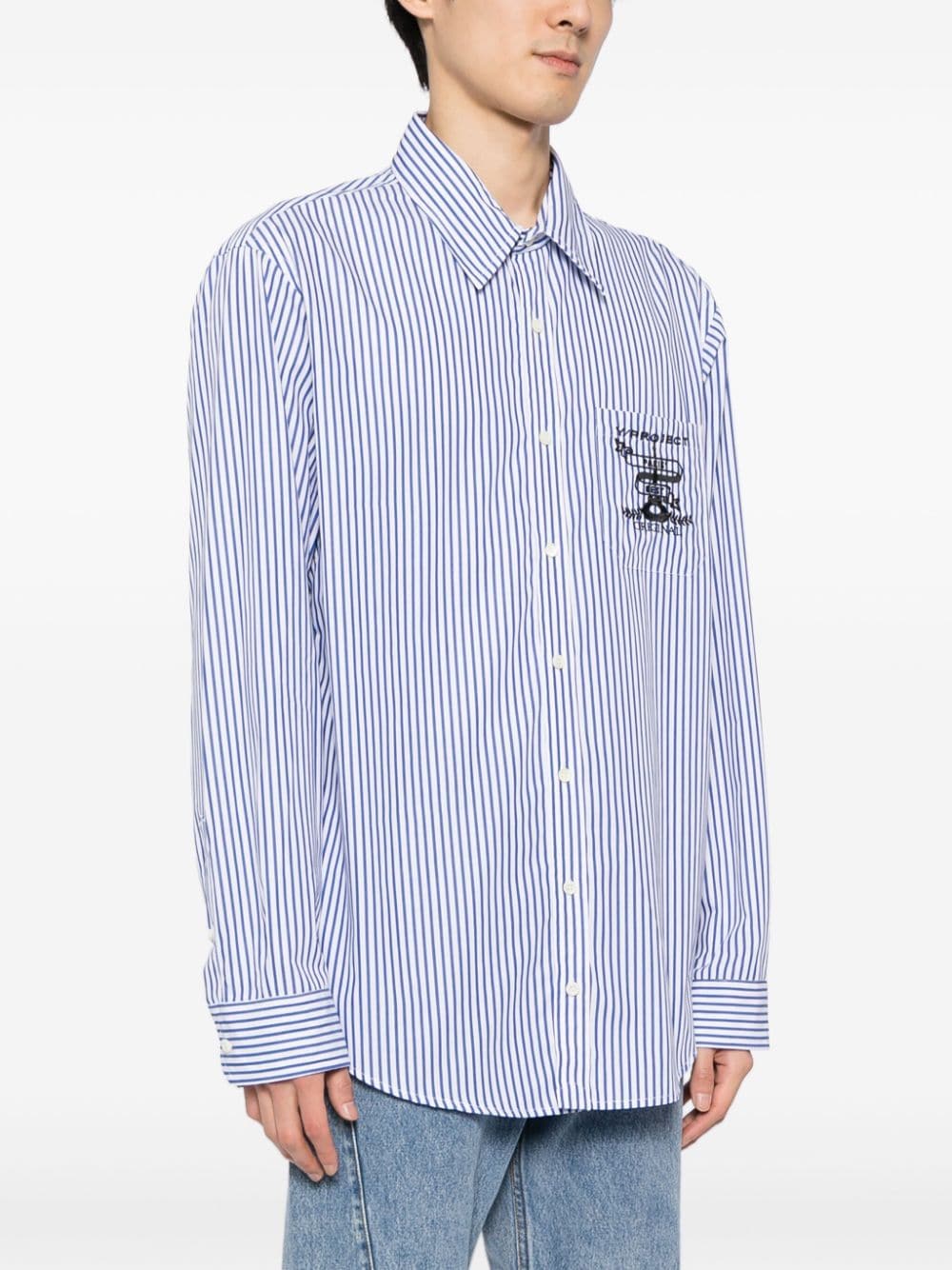 Y Project logo-embroidered striped cotton shirt Blauw