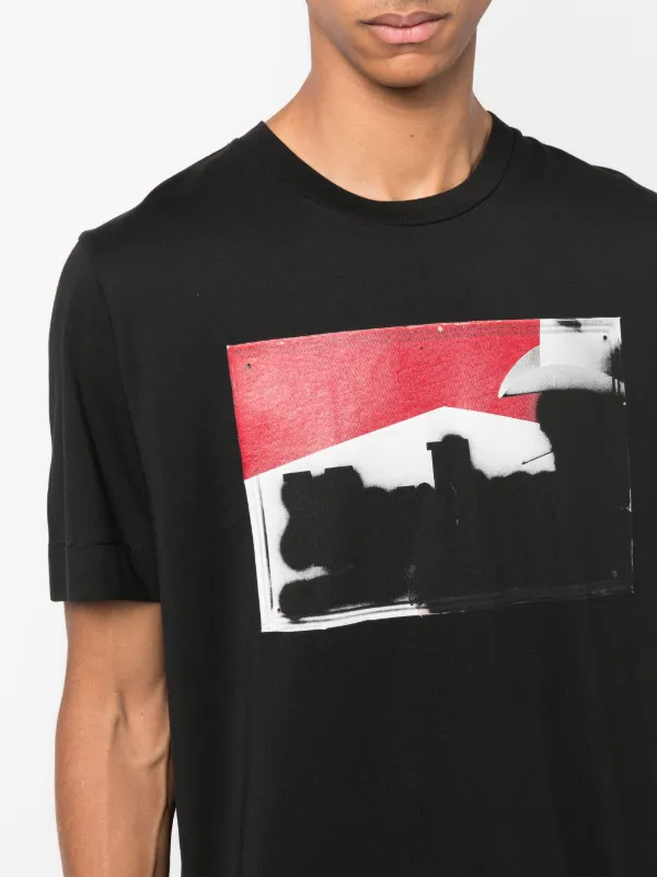 1017 ALYX 9SM graphic-print crew-neck T-shirt | Black | FARFETCH IN 