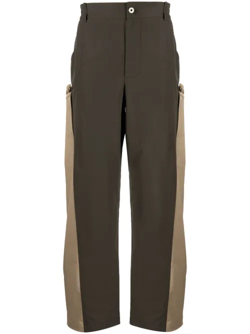 Pantalon droit à design bicolore - Feng Chen Wang - Modalova