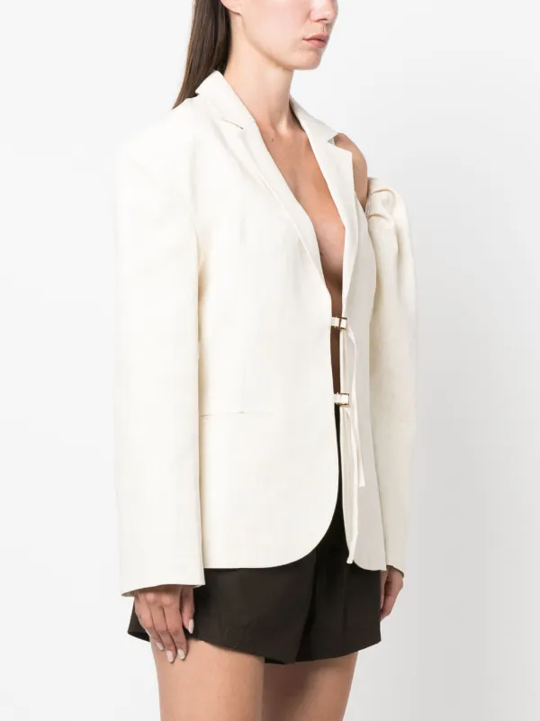 【送料&関税込】Jacquemus Asymmetric Sleeve Blazer 21261326_51185574_600.jpg
