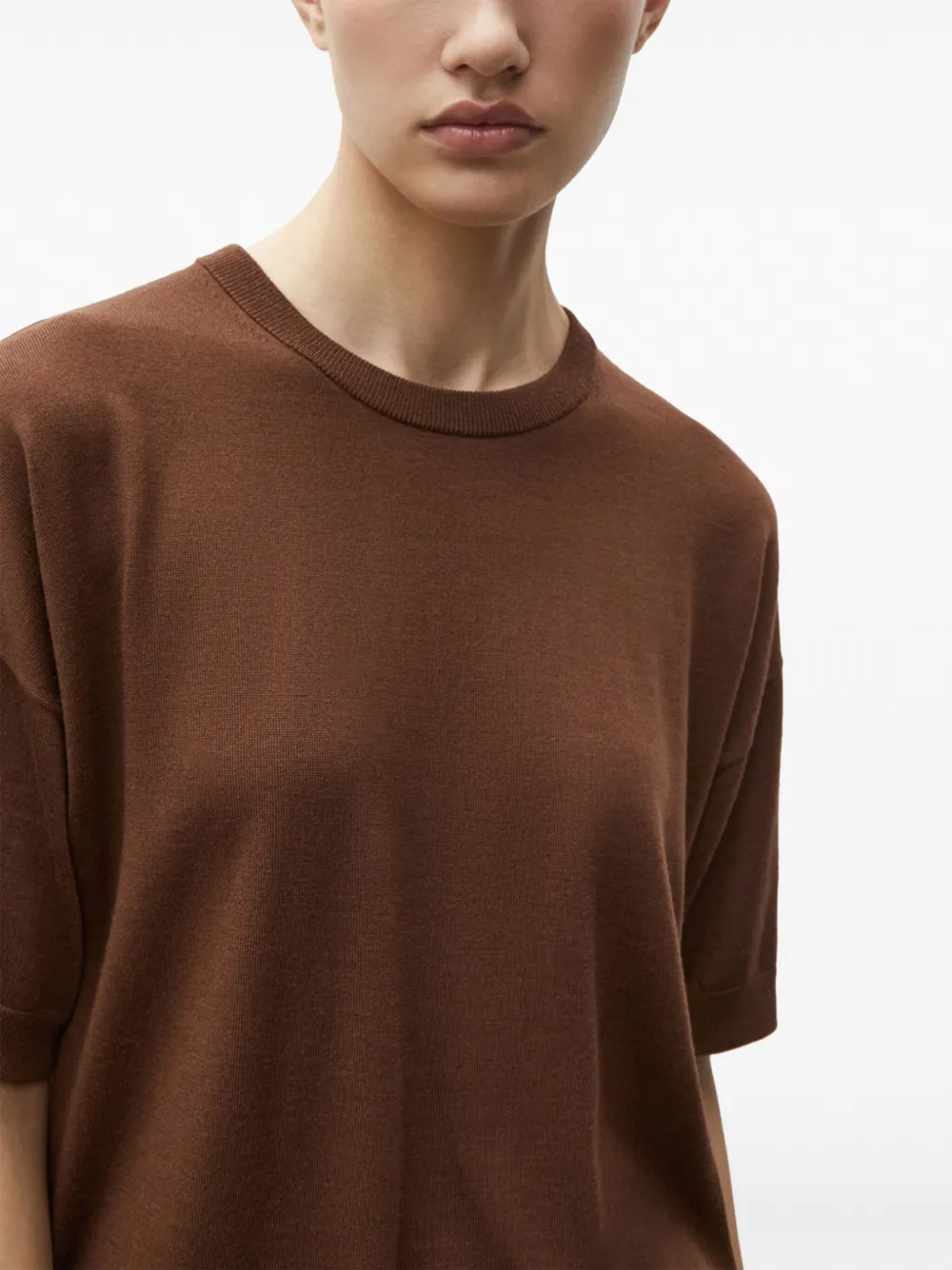 12 STOREEZ T-shirt met verlaagde schouders Bruin