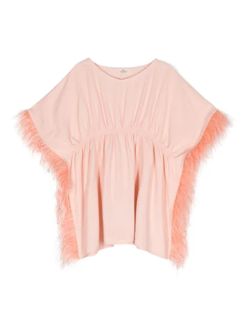 Andorine vestido con ribete de plumas