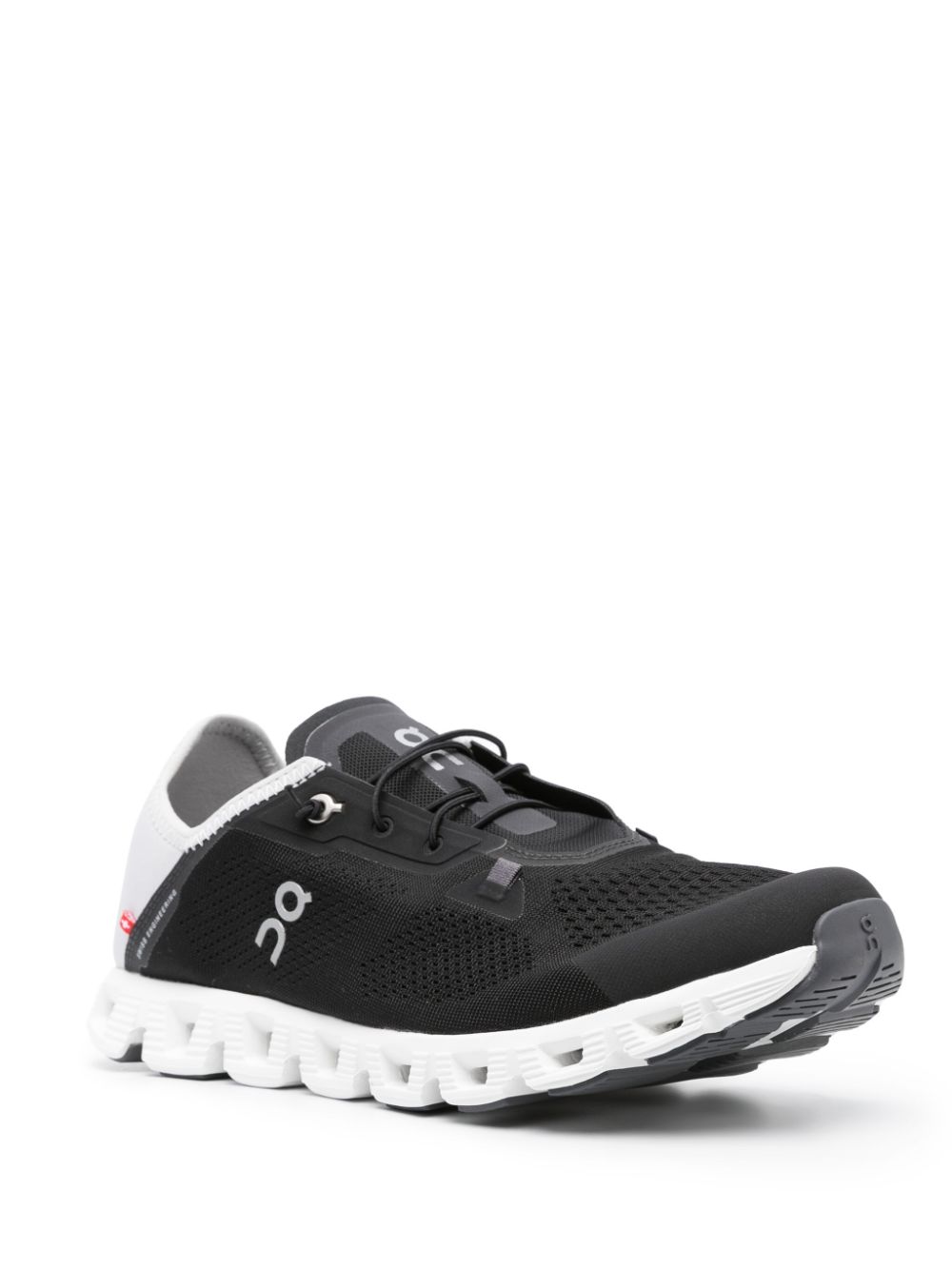 Shop On Running Cloud 5 Coast Low-top Sneakers In Black