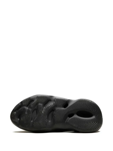 adidas Yeezy Foam Runner "Carbon" sandals IG5349 - 3