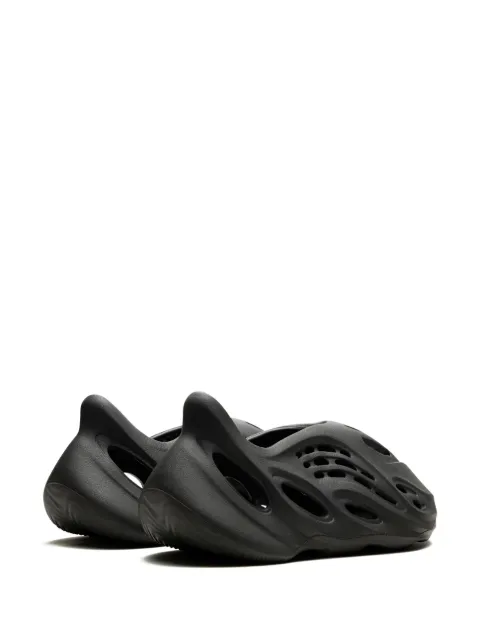 adidas Yeezy Foam Runner "Carbon" sandals IG5349 - 2