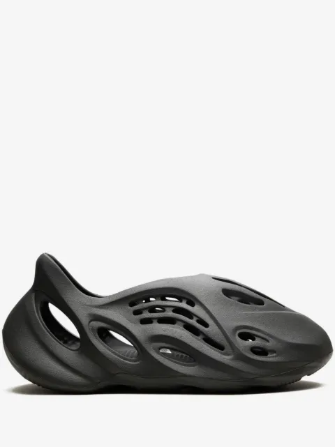 adidas Yeezy Foam Runner "Carbon" sneakers