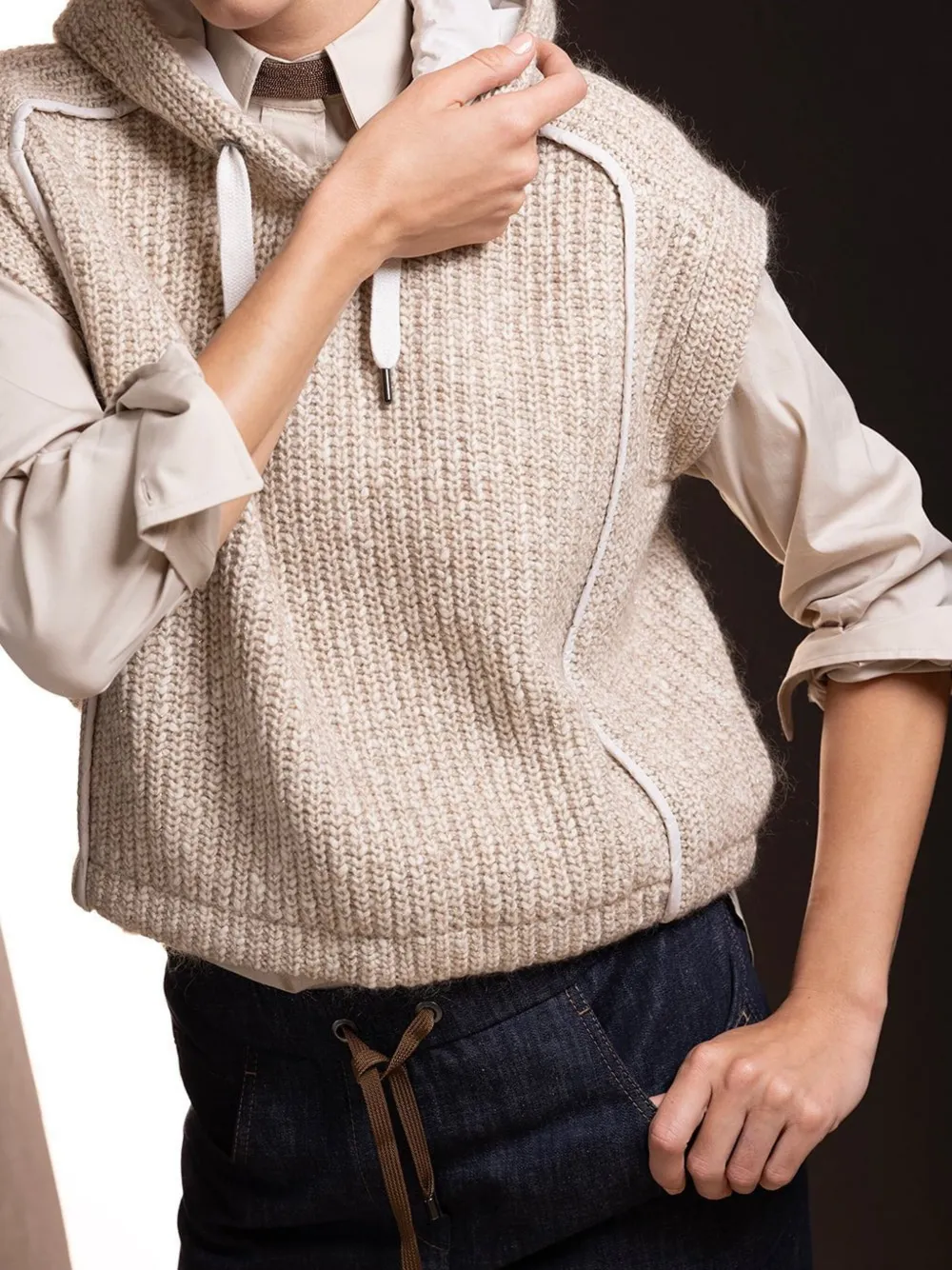 Brunello Cucinelli ribbed-knit hooded vest - Beige