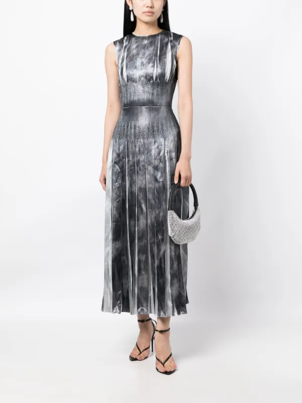 chinese dress ladies Halter Color Block Maxi Pleated Dress: Olive Multi Small