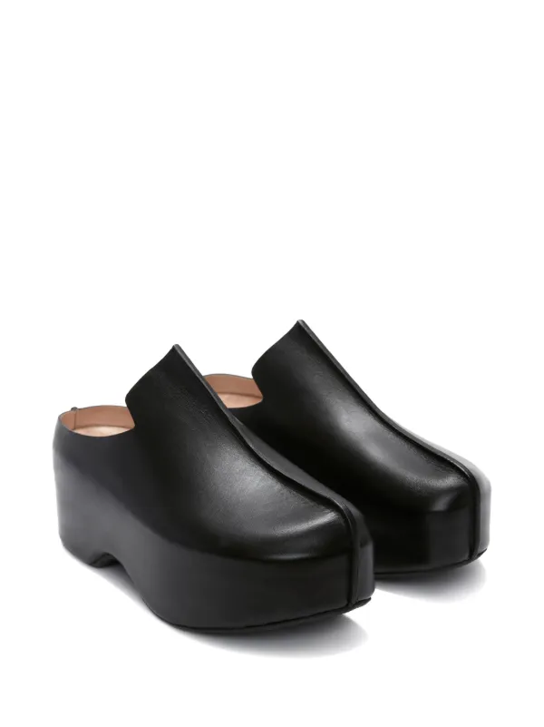 Black best sale platform clogs