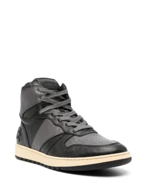 【関税込み】Rhude グレー Rhude ランニングスニーカー RHUDE(ルード) スニーカー(メンズ) - 海外通販のBUYMA