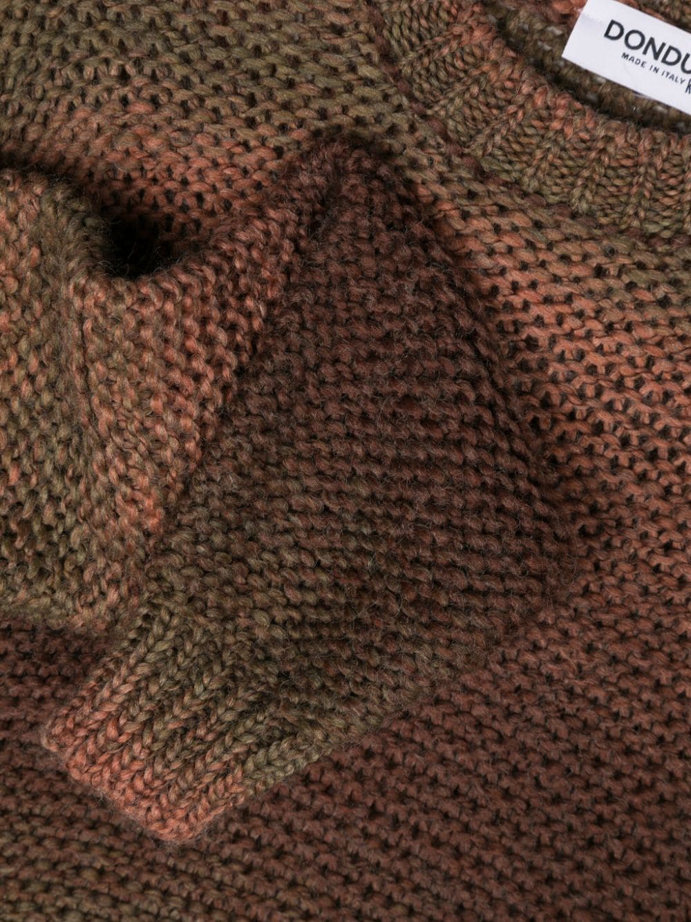 褪色效果镂空针织毛衣