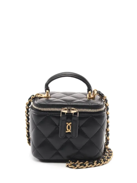 CHANEL Pre-Owned 2021 mini diamond-quilted vanity bag