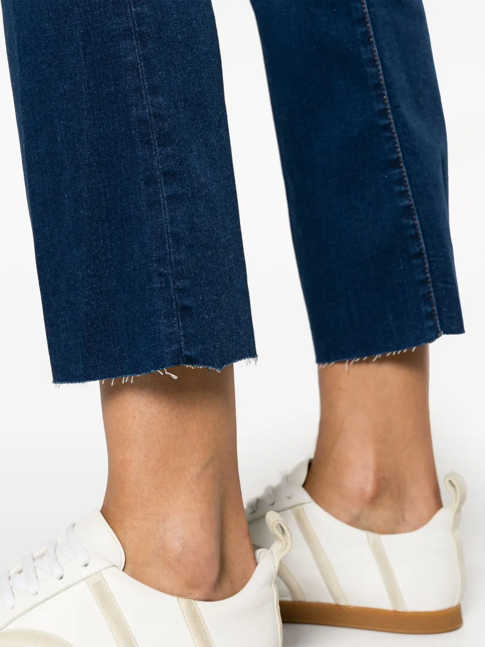 Frame Flared Cropped Jeans In 蓝色