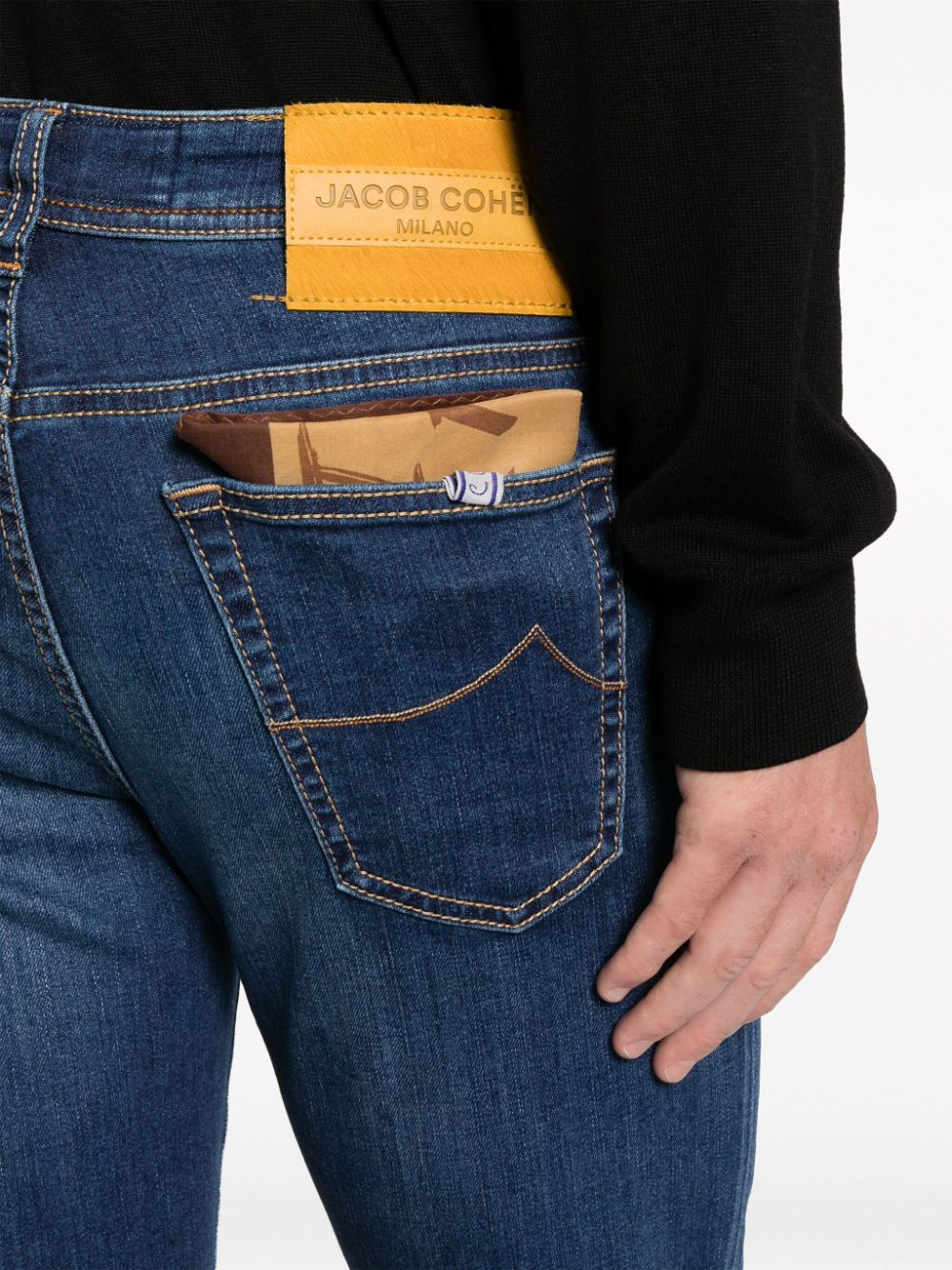 Shop Jacob Cohen Mid-rise Slim-cut Jeans In Blau